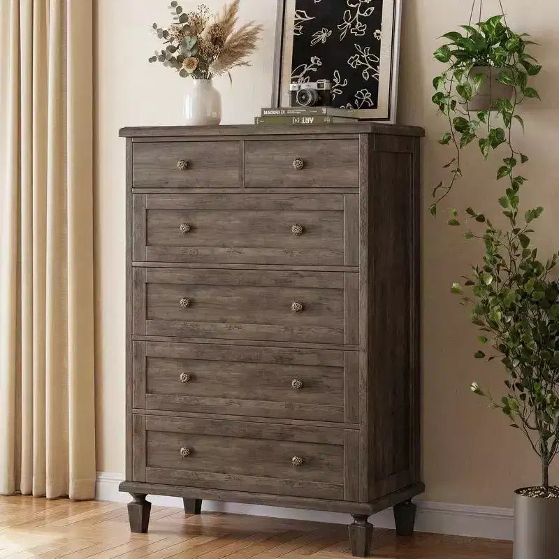 Commode de chambre à 6 tiroirs, commode vintage avec poignées sculptées